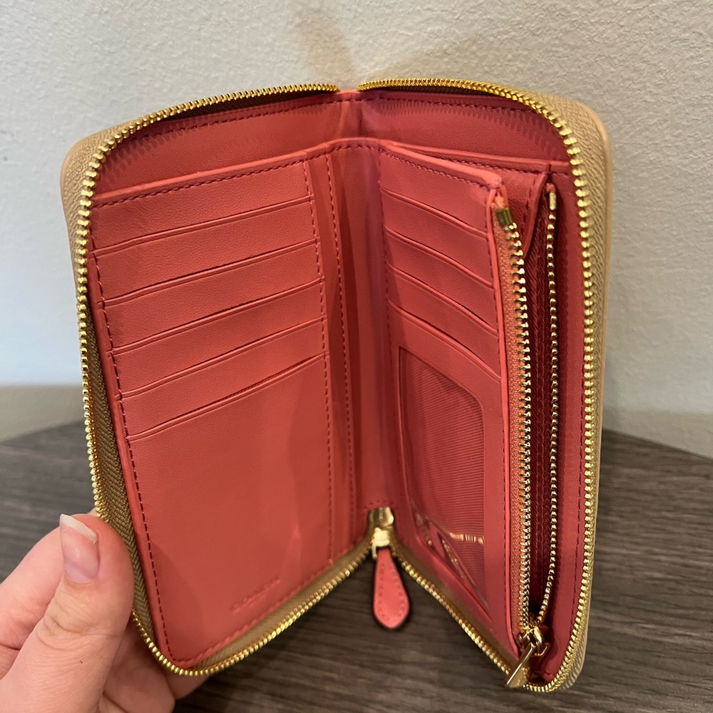 NWOT - Coach Signature Stripe Zip Wallet in Pink, Beige, Cream - Picture 13 of 15